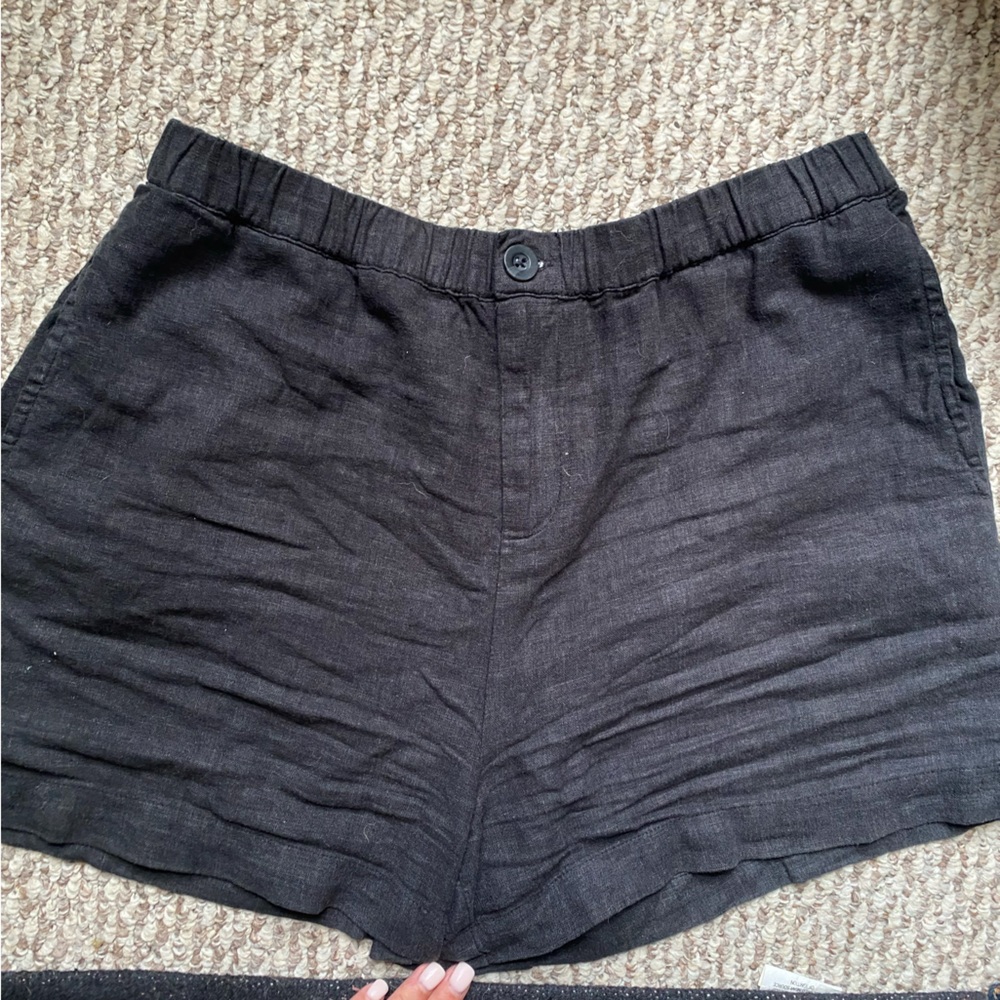 CJLA elastic waist shorts